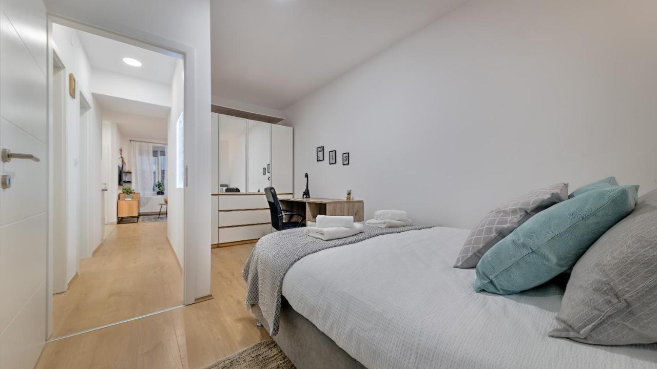 Brand New Apartment In City Center, Big Terrace Zagreb Exterior foto